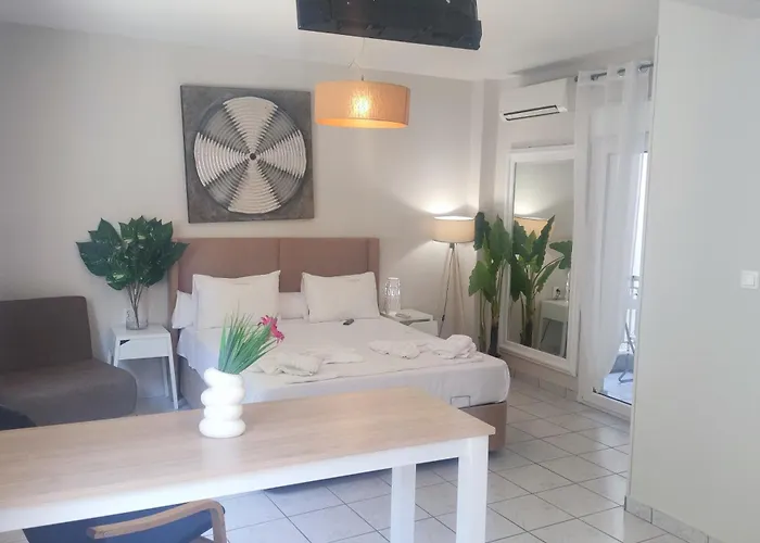 Kavala Deluxe Apartment